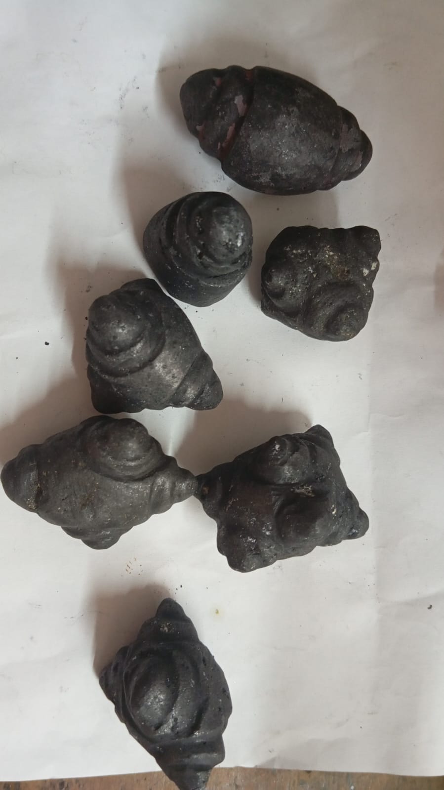 APUS PIEDRA MAGNETICA